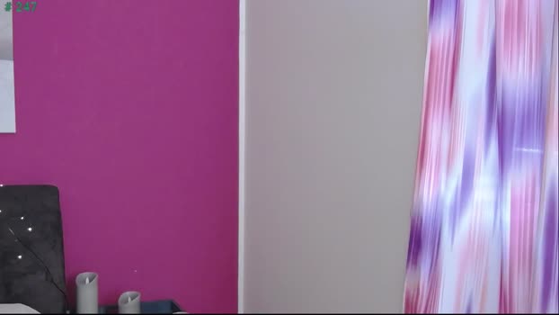 Erinishere MyFreeCams Female 23-03-2025