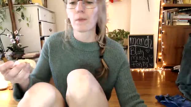 WildflowerEm MyFreeCams Female 23-03-2025