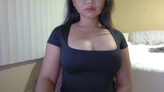 buttercupss MyFreeCams Female 24-03-2025