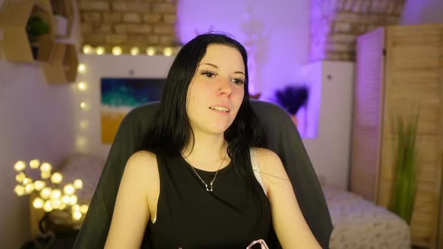 April_Ollsen MyFreeCams Female 25-03-2025