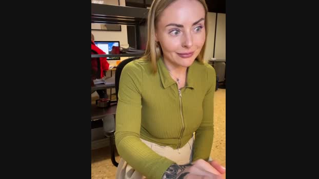 EmaSalis StripChat Female 25-03-2025