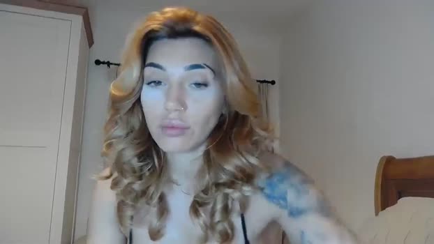 EnglishRose3 MyFreeCams Female 25-03-2025