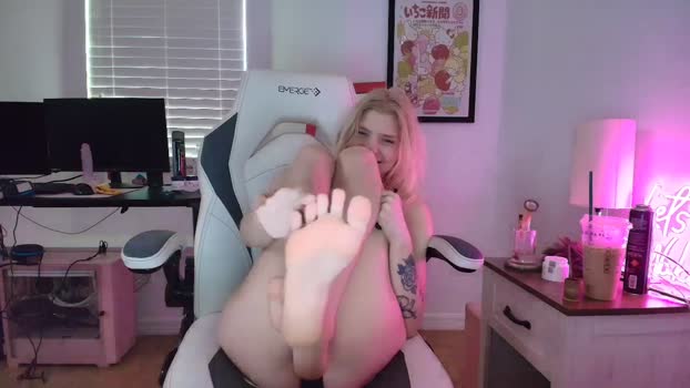 DuckChan0 MyFreeCams Female 26-03-2025