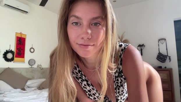 SurfGirls MyFreeCams Female 26-03-2025