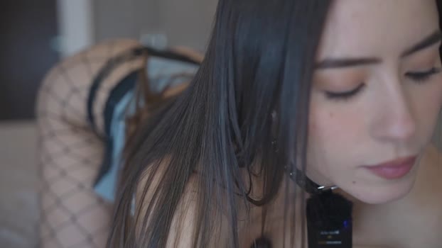 emyii Chaturbate Female 25-03-2025