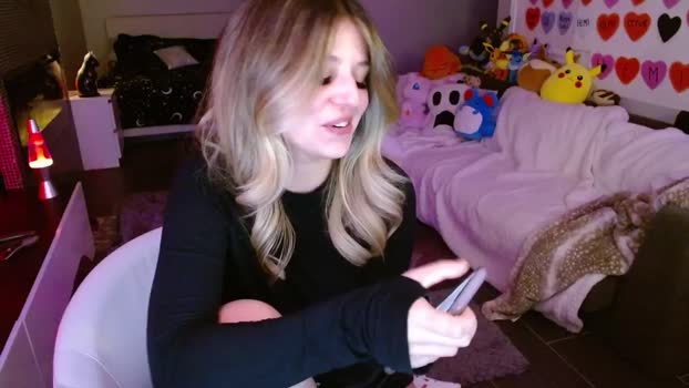 Serafina MyFreeCams Female 27-03-2025