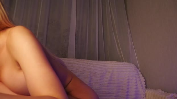 lesi_moonie Chaturbate Female 26-03-2025