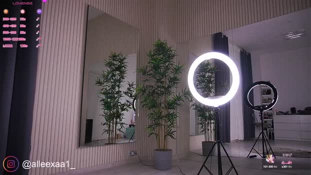 AbbelaWhite MyFreeCams Female 28-03-2025