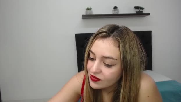 CamilleDucan MyFreeCams Female 28-03-2025