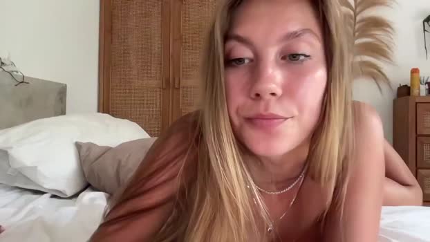 SurfGirls MyFreeCams Female 28-03-2025