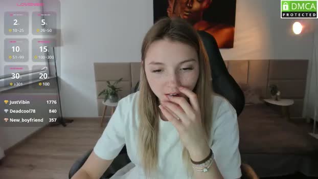 Daisyy MyFreeCams Female 29-03-2025