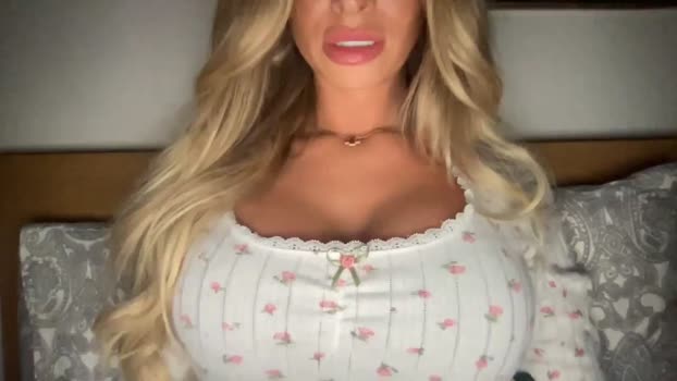 Sophiaamay MyFreeCams Female 28-03-2025