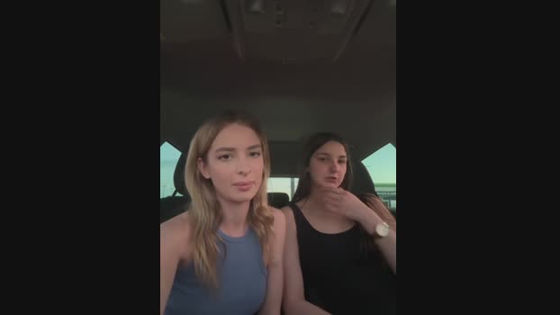 DoriDeluxe66 StripChat Female 29-03-2025