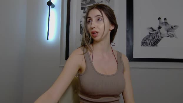 Artemiss MyFreeCams Female 30-03-2025