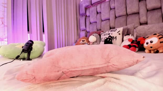 camila_matinez_ Chaturbate Female 31-03-2025