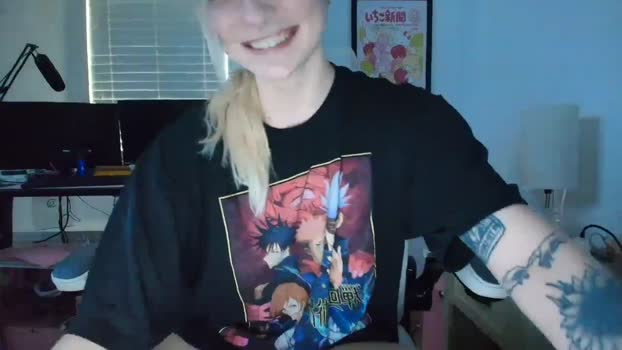 DuckChan0 MyFreeCams Female 02-04-2025