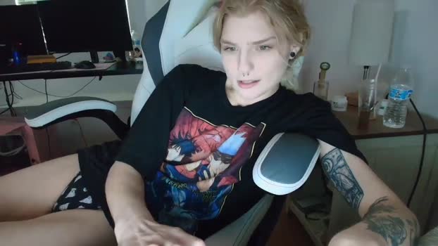 DuckChan0 MyFreeCams Female 02-04-2025