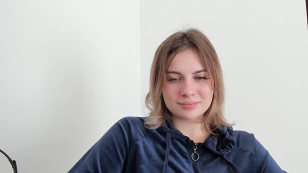 EarlyyBird MyFreeCams Female 02-04-2025