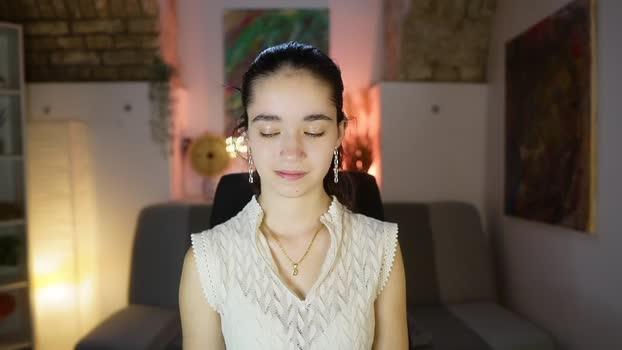 Gia_Paige18 MyFreeCams Female 02-04-2025