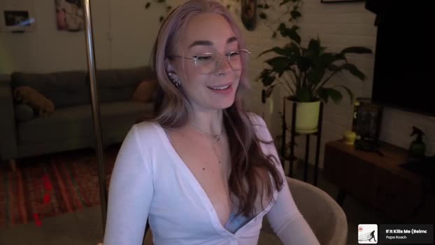 GoodVibes MyFreeCams Female 01-04-2025