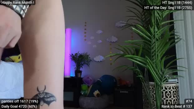 elunaxc MyFreeCams Female 01-04-2025