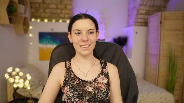 April_Ollsen MyFreeCams Female 03-04-2025