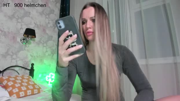 Spicy_Giraffe MyFreeCams Female 02-04-2025