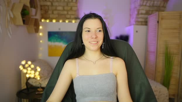 April_Ollsen MyFreeCams Female 04-04-2025