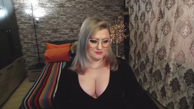 XShyTeaseX MyFreeCams Female 04-04-2025