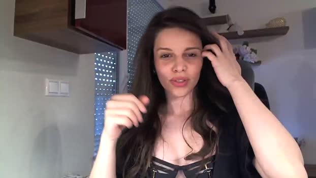 Heaven_Hot MyFreeCams Female 05-04-2025