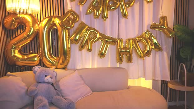 Naomii18 MyFreeCams Female 04-04-2025