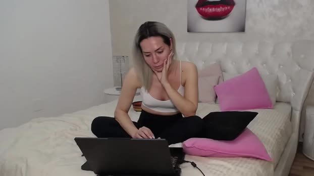 BlondeeFairy MyFreeCams Female 05-04-2025