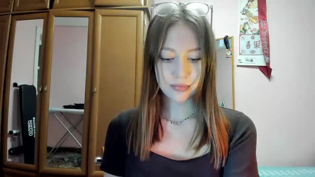 RoboSasha MyFreeCams Female 06-04-2025