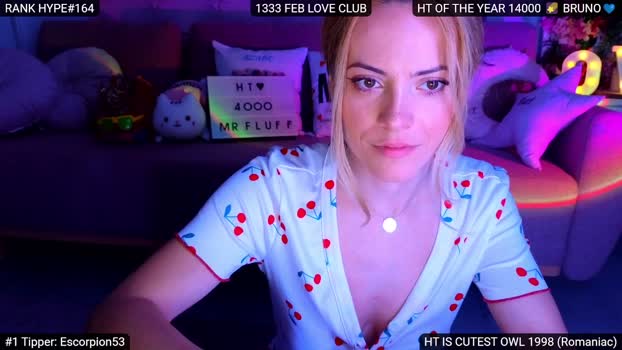 Sensationowl_ MyFreeCams Female 06-04-2025