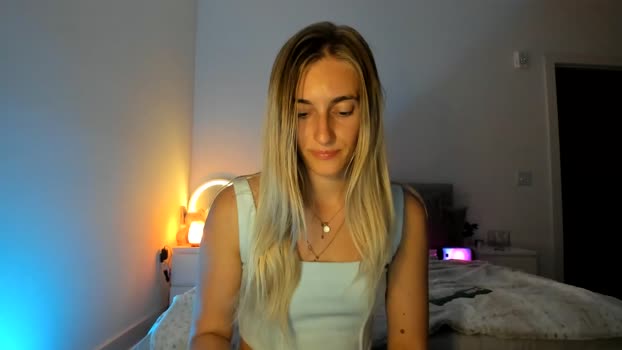 Vodka_Queen MyFreeCams Female 06-04-2025