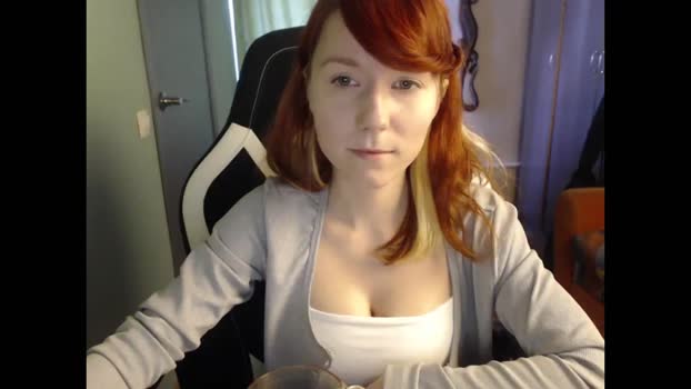 NikiFoks18 MyFreeCams Female 07-04-2025