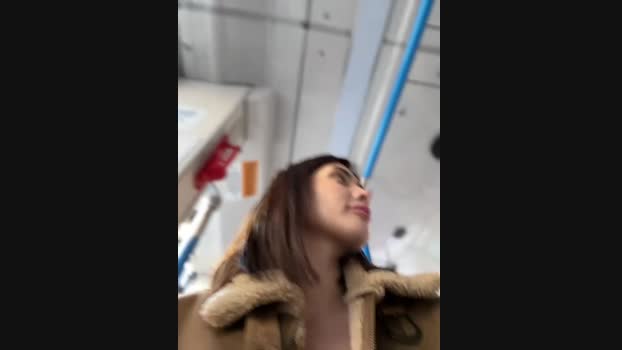 Accole StripChat Female 08-04-2025