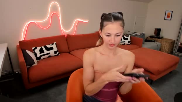 Alice_NZ MyFreeCams Female 08-04-2025