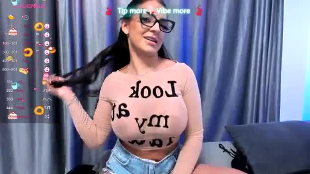 LindsayDee MyFreeCams Female 08-04-2025