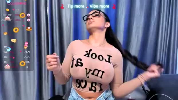 LindsayDee MyFreeCams Female 08-04-2025