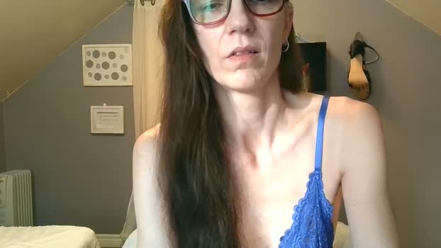 playfulpaula MyFreeCams Female 08-04-2025