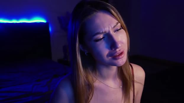 LovelyGin MyFreeCams Female 08-04-2025