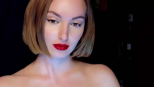 Red_Lips_Girl MyFreeCams Female 08-04-2025