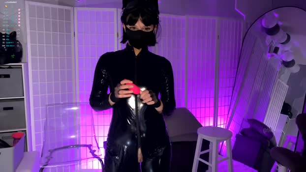 finleyfae Chaturbate Female 08-04-2025