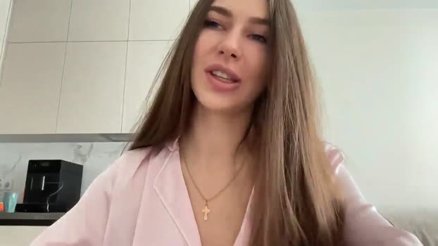 kissfreeze MyFreeCams Female 09-04-2025