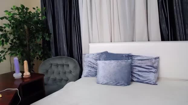 Floured MyFreeCams Female 10-04-2025