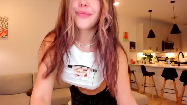 Just_Vi MyFreeCams Female 10-04-2025