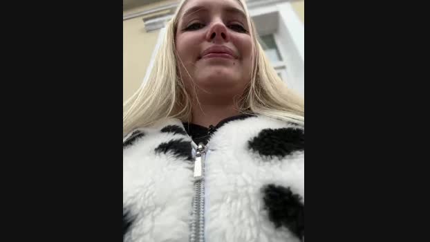 Milkyy_wway StripChat Female 10-04-2025