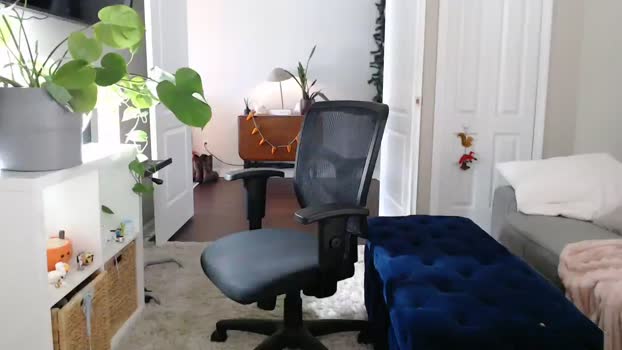 Sarah_Stark MyFreeCams Female 09-04-2025