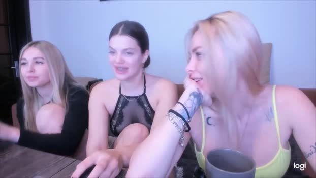 YourPupsik MyFreeCams Female 10-04-2025